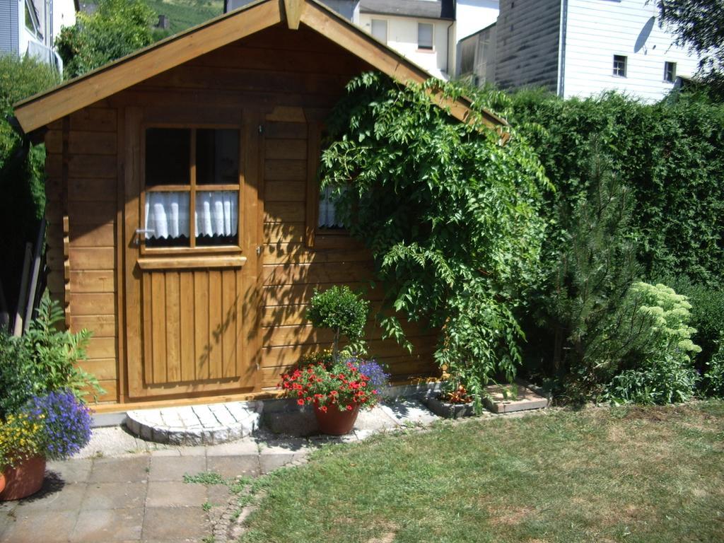 Gaestehaus Resi Hotel Целтинген-Рахтиг Екстериор снимка